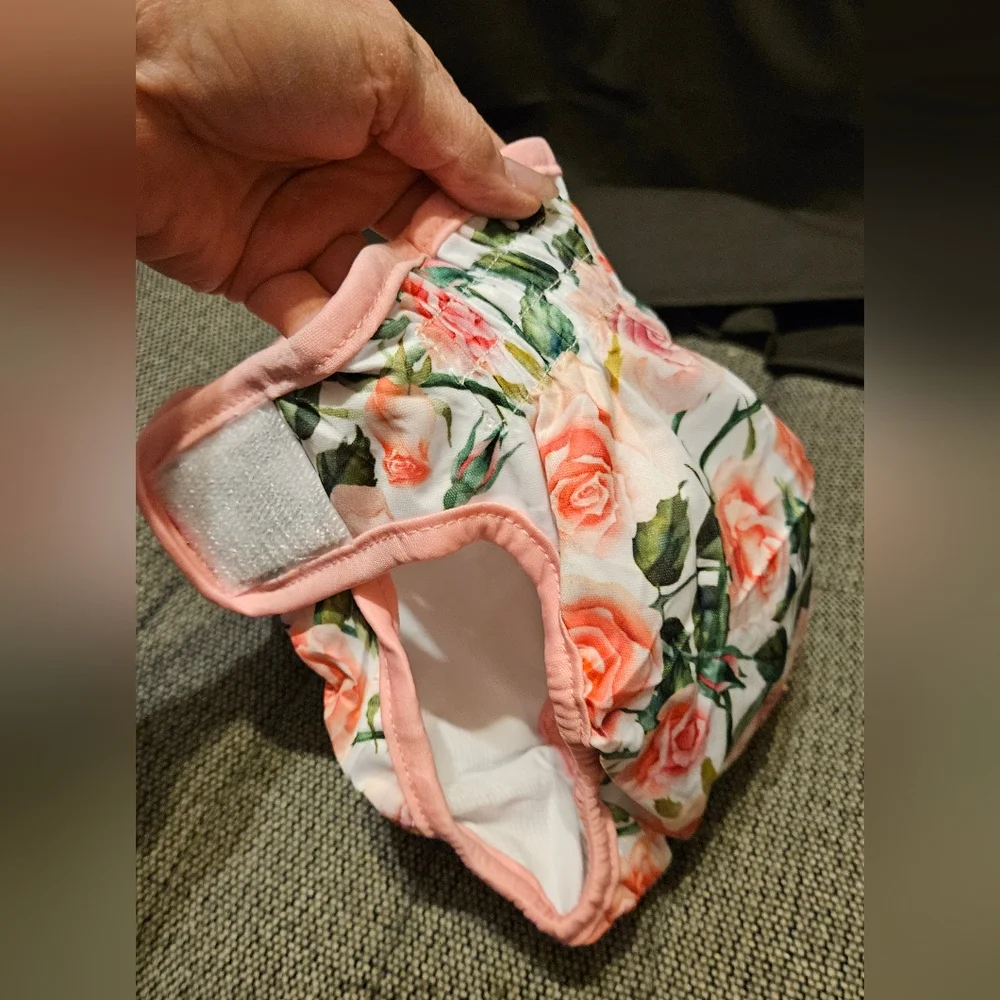 Wegreeco Washable Rose Floral Print Female Doggie Diaper Med
